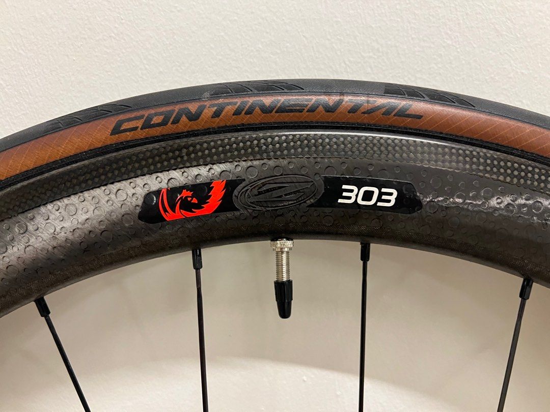 Zipp 303 rear deals wheel