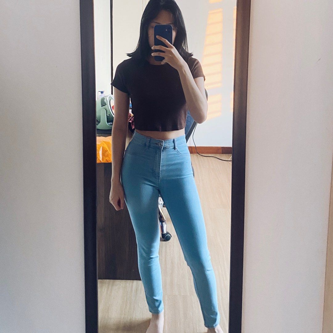 Pull & Bear Leggings, Women's Fashion, Bottoms, Jeans & Leggings on  Carousell