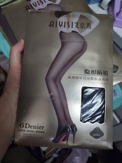 $50/3對，連身絲襪褲