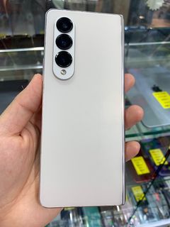 5G港版三星Galaxy Z Fold4 12+512G好新浄！