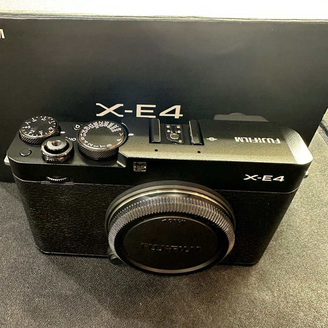 95% Fujifilm XE4 X-E4 body