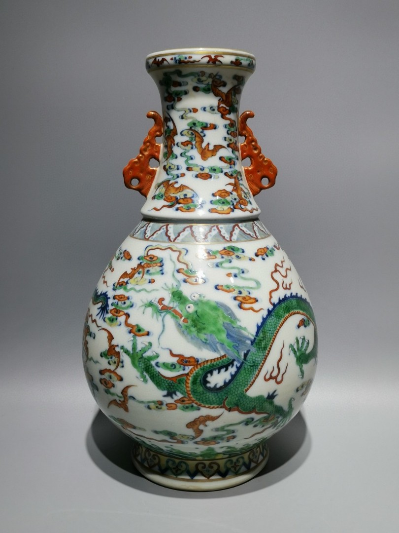 中国古美術 旧蔵 粉彩 描金 龍紋賞瓶一対 置物 賞物観賞瓶 文房具青銅製