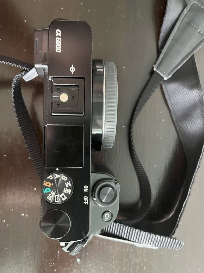 A6000 body only, Photography, Cameras on Carousell