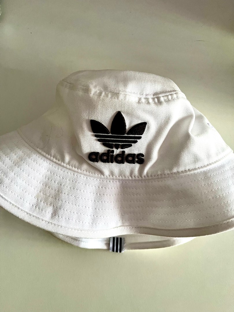 Adidas Buckets Hat, Men's Fashion, Watches & Accessories, Cap & Hats on