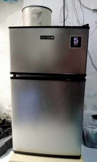 American Home Appliances Refrigerator