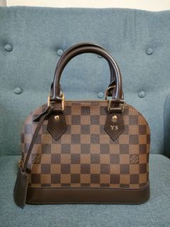 LOUIS VUITTON Locky BB Monogram-Caramel in 2023  Louis vuitton top, Brown  handbag, Affordable bag