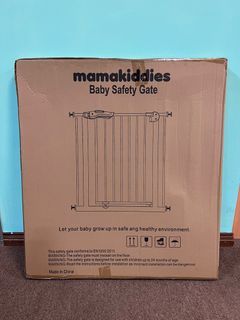 Baby safety gate (mamakiddies)