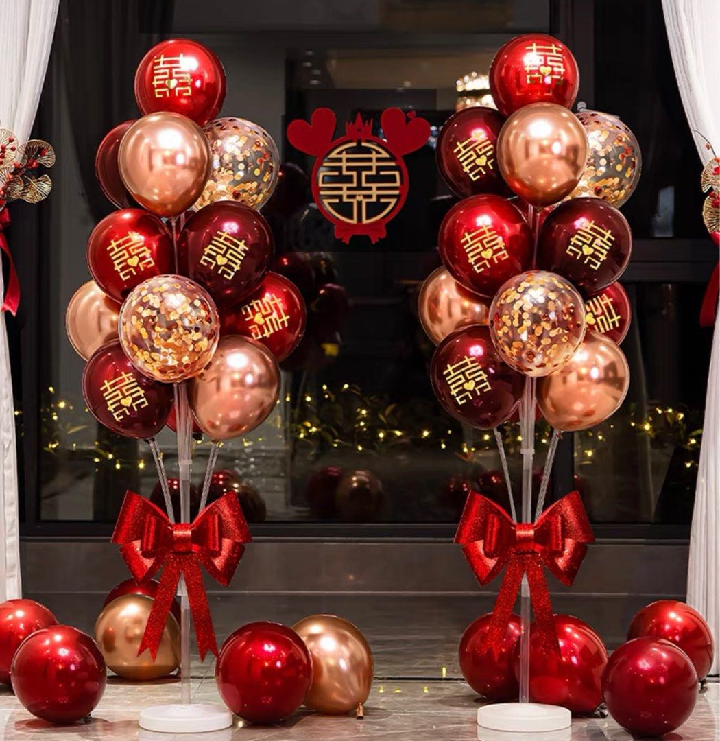 Balloon decoration top