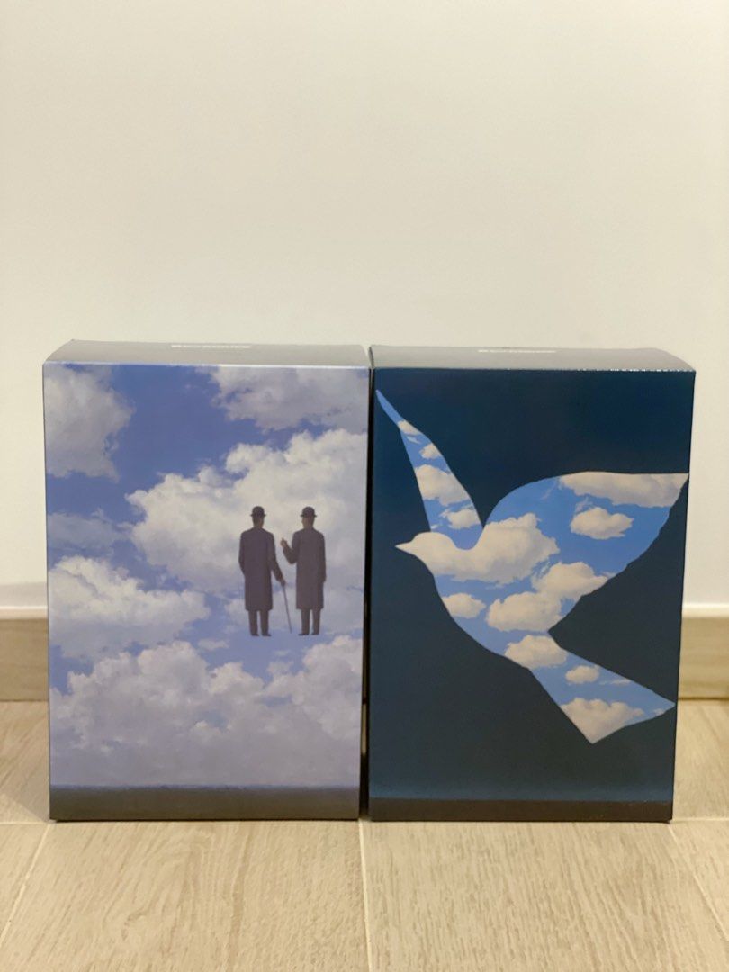 全新Rene Magritte Bearbrick Set of 2 400% + 100% , 興趣及遊戲