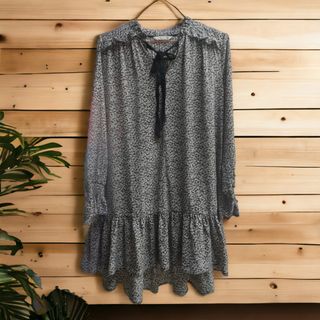 (Category: ) located in . Submitted by za_refreshcloset (Listing ID 1256640445, Image 1). Description: .