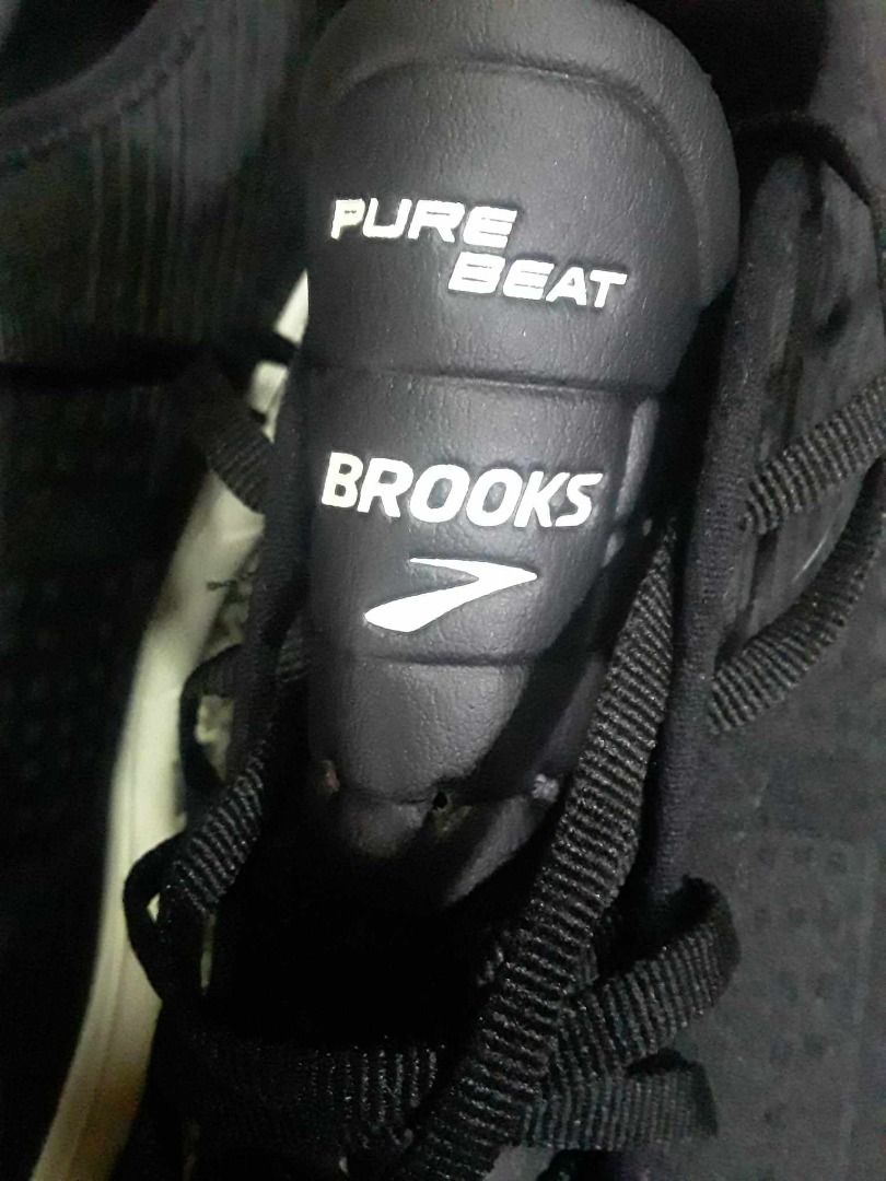Brooks purebeat top