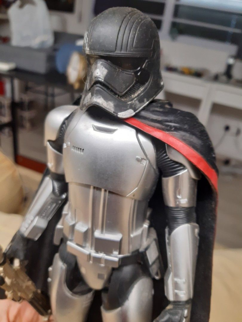 Captain phasma 12 outlet inch