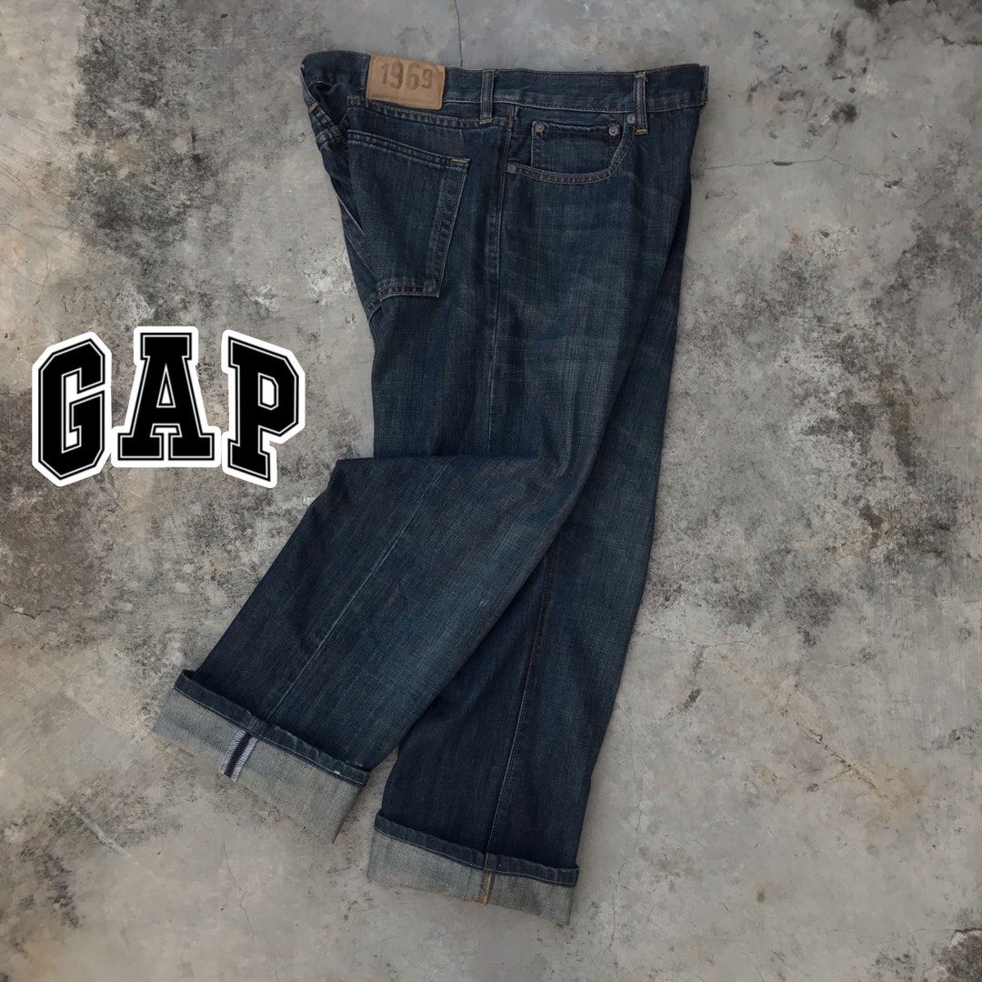 Levis gap sales