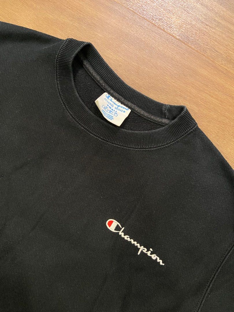 Champion black reverse weave clearance crewneck sweatshirt