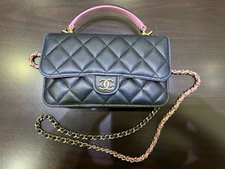 Chanel 22P pink grained calfskin zippy wallet