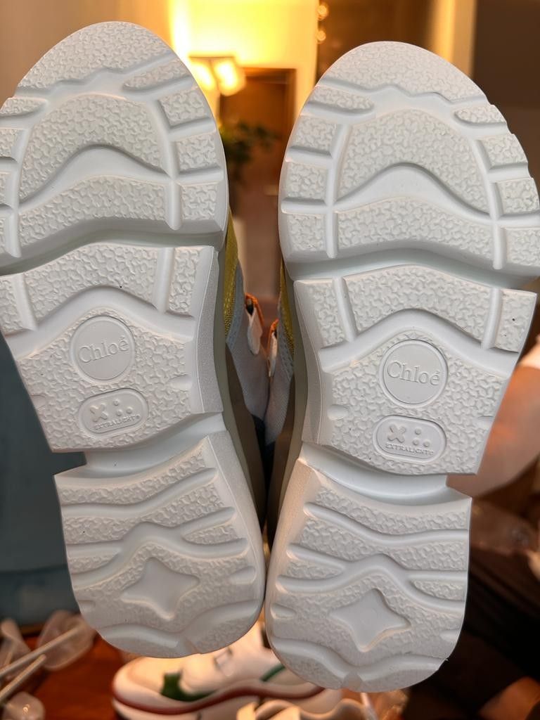 Chloe sales sport shoes