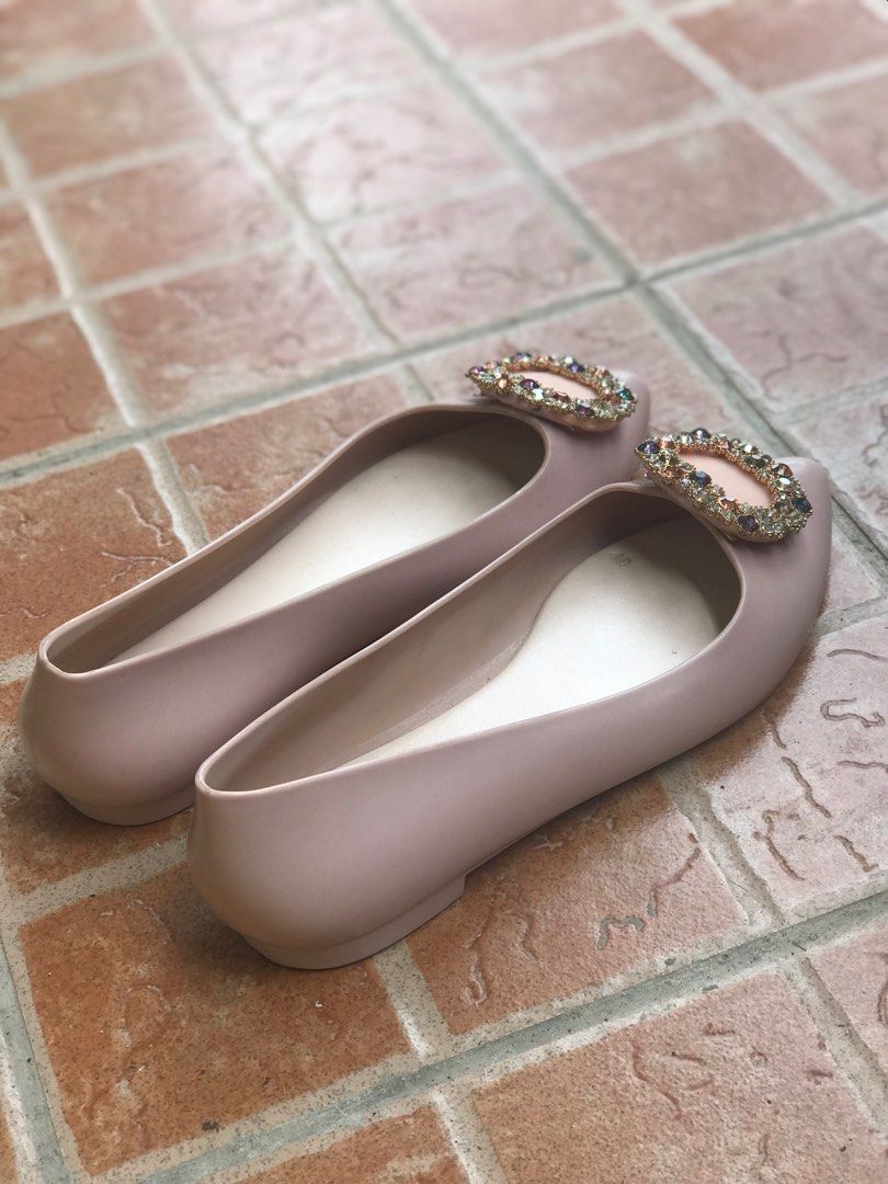 cln jelly shoes