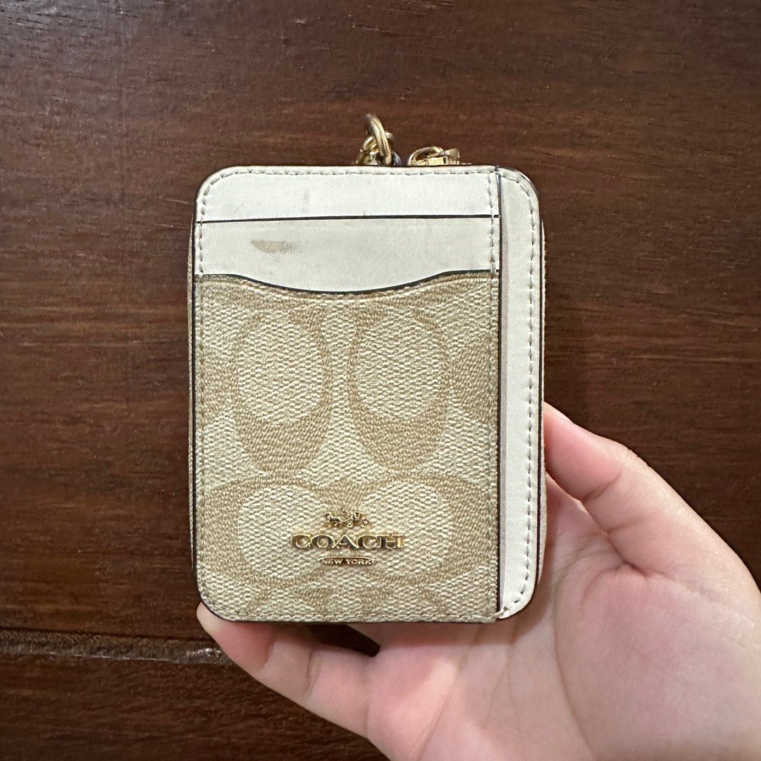 Coach key holder wallet, Women's Fashion, Bags & Wallets on Carousell