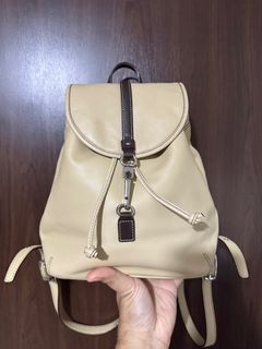 *Coach Small Leather Backpack (Beige) - 20x24 cm*