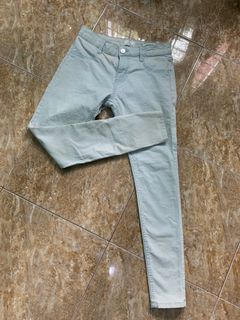 (Category: ) located in . Submitted by preloved_atik (Listing ID 1257114477, Image 1). Description: .
