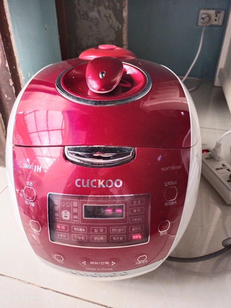 CUCKOO CRP-HPF0660SR Electric pressure Rice Cookers