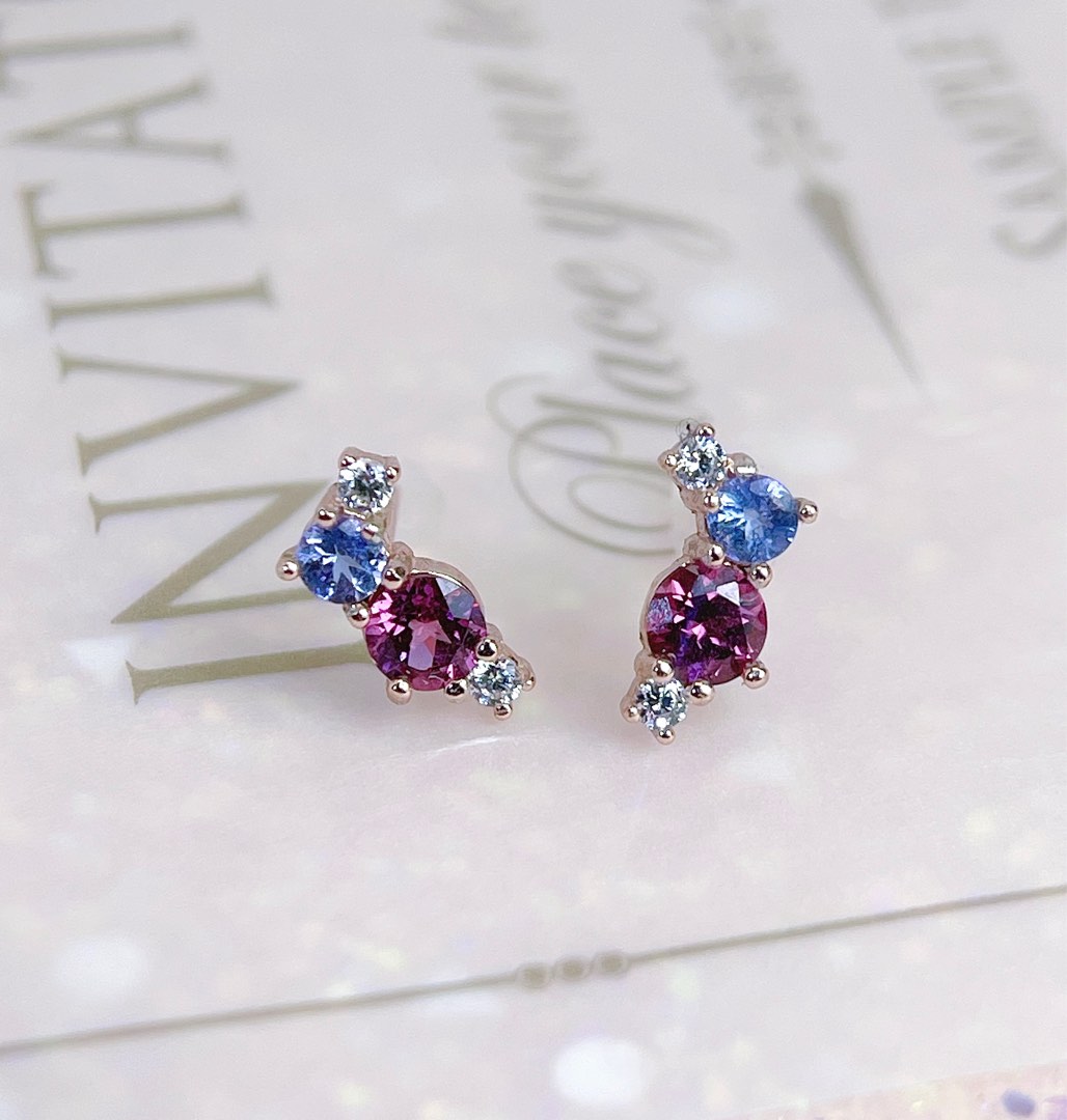 Dainty ear hotsell climber