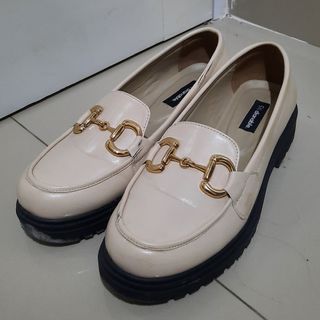 (Kategori: ) berada di . Dikirim oleh devany_preloved (ID iklan 1257148692, Gambar 1). Deskripsi: .