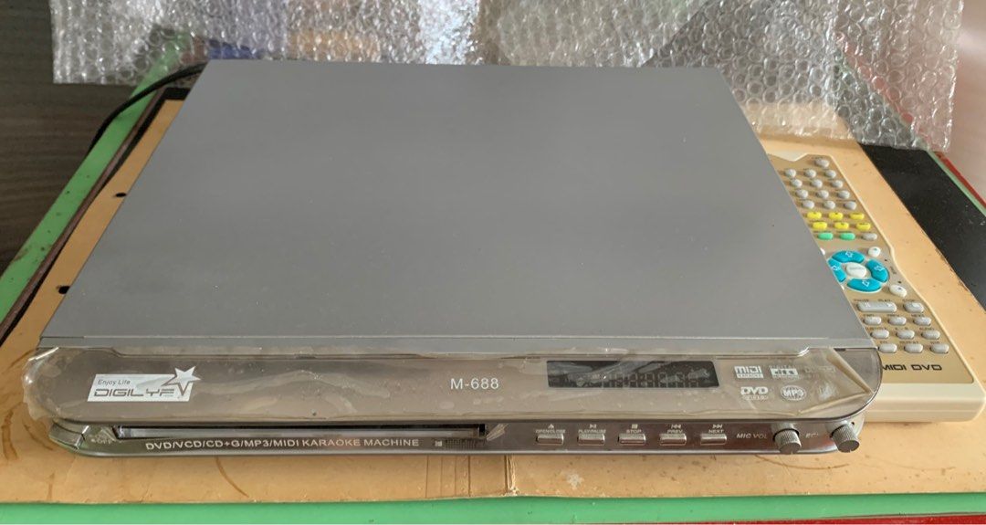 Digilyf M688 DVD MIDI Karaoke, TV & Home Appliances, TV