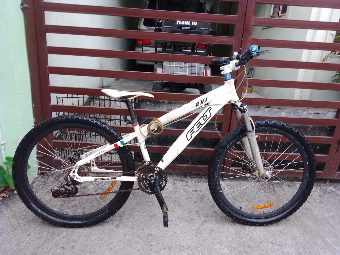 Felt F100 mountain bike Sports Equipment Bicycles Parts