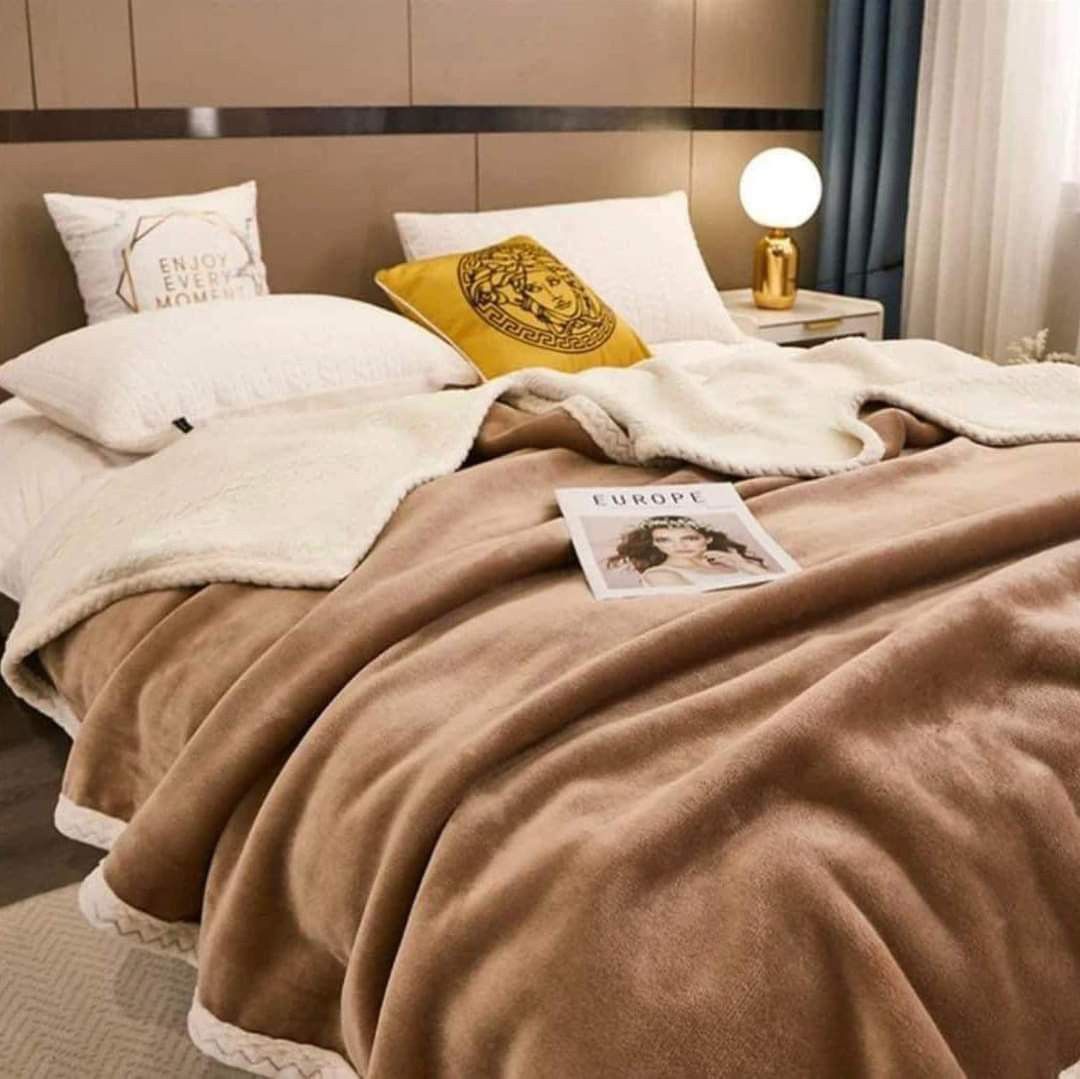 Fleece blanket divisoria top