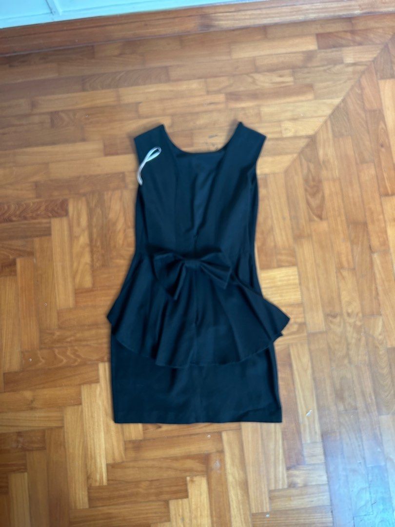 Peplum dress top forever 21
