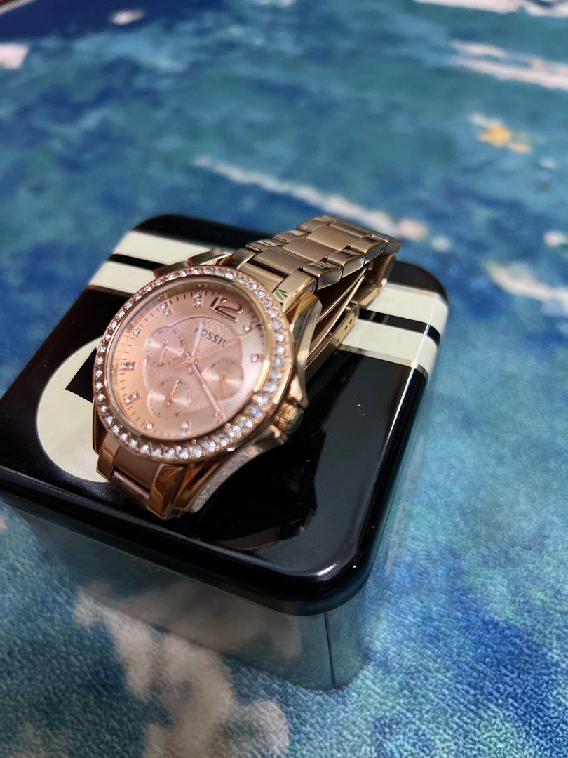 Es2811 rose gold hotsell