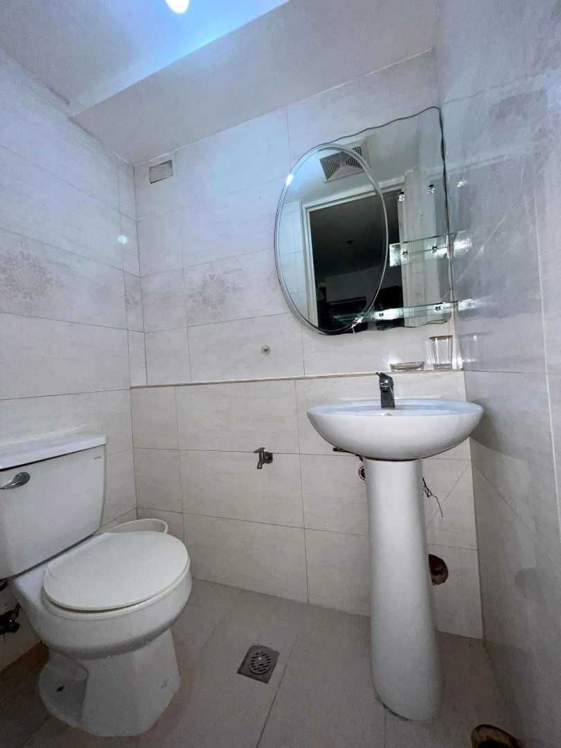 Fully Furnished 2BR Condo FOR RENT GA TOWER 2 BONI MRT, Property