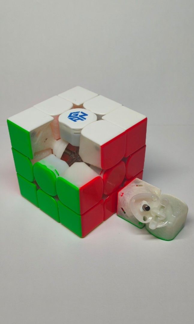 GAN 12 MAGLEV Rubik's cube (with adjustment tool), Hobbies & Toys, Toys