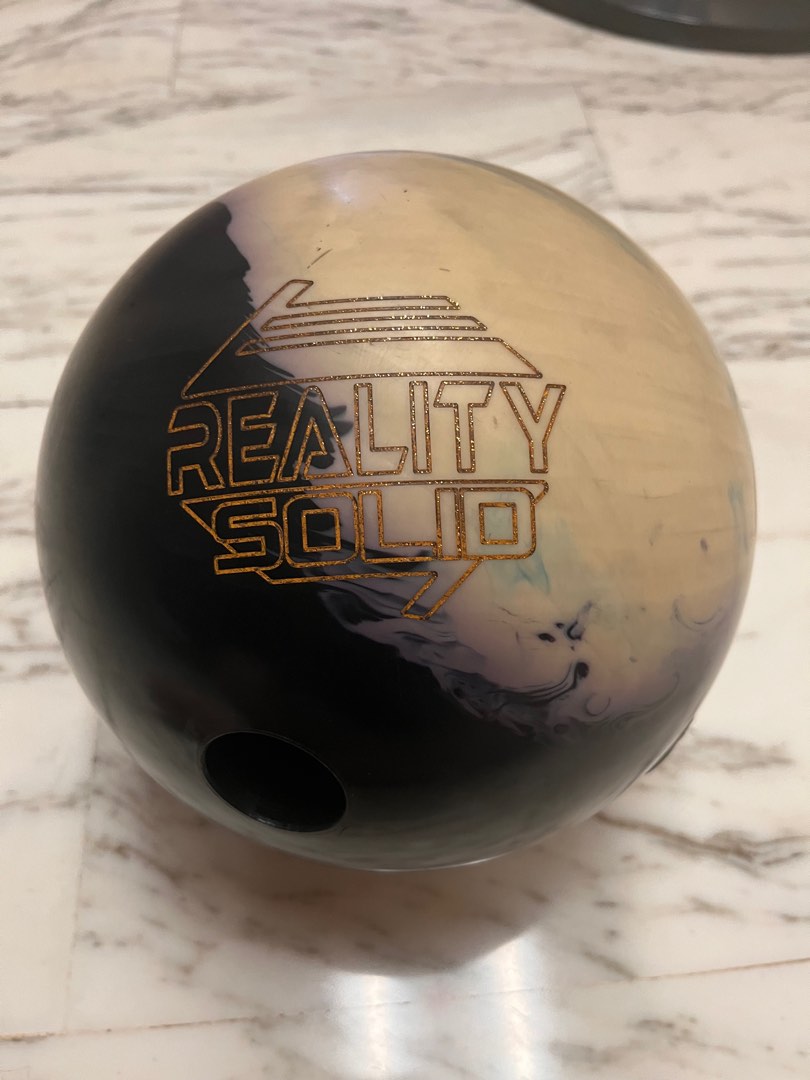 900 Global Total Reality Bowling Ball