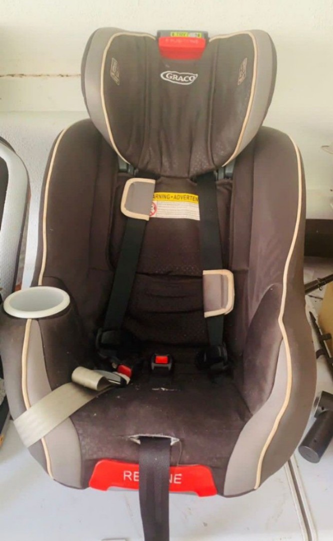 Graco Extend2Fit Convertible Car Seat, Babies  Kids, Going Out, Car Seats  on Carousell