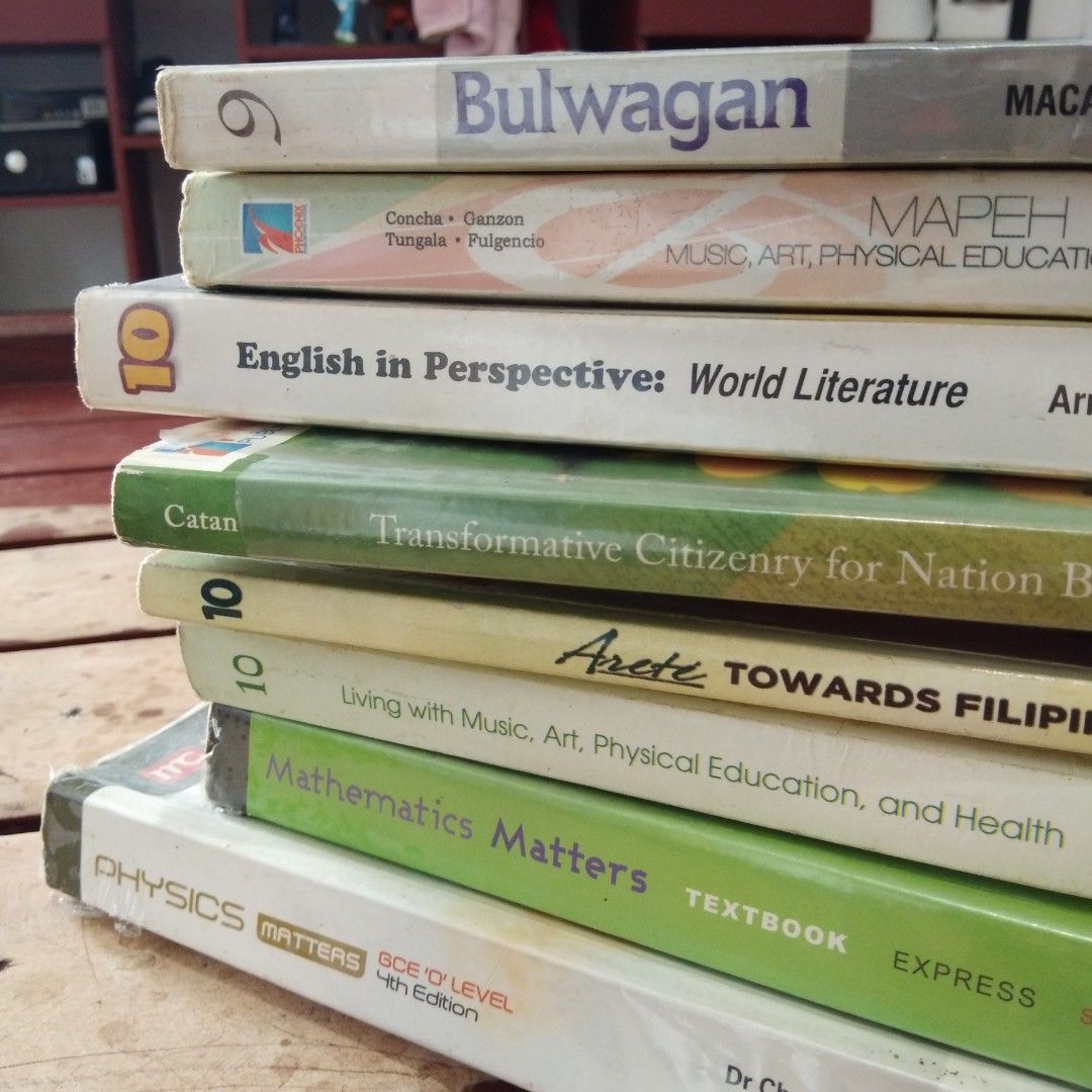 Grade 9&10 Textbooks (Category: Textbooks) located in San Carlos. Submitted by anjdeclutter (Listing ID 1257098018, Image 1). Description: - 70 each, 300 if take all - used rfs: decluttering, need money for new books.