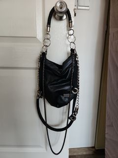 (Category: ) located in . Submitted by oneinout (Listing ID 1257083619, Image 1). Description: .