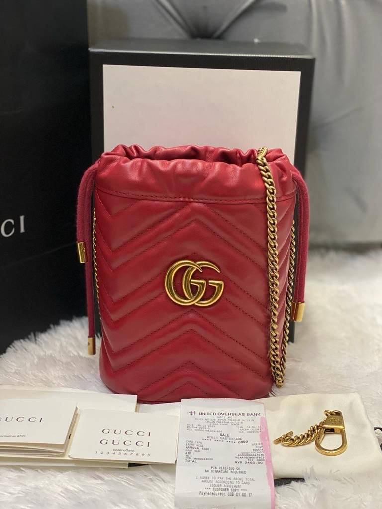 Gucci Bucket Bag Red Size 13 x 10 x 17 cm (db , strap chain, box, booklet & pb, controlato) qb