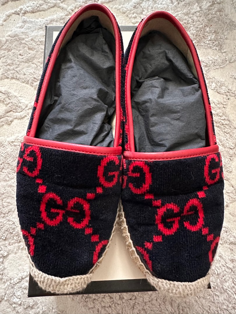 Gucci store red espadrilles