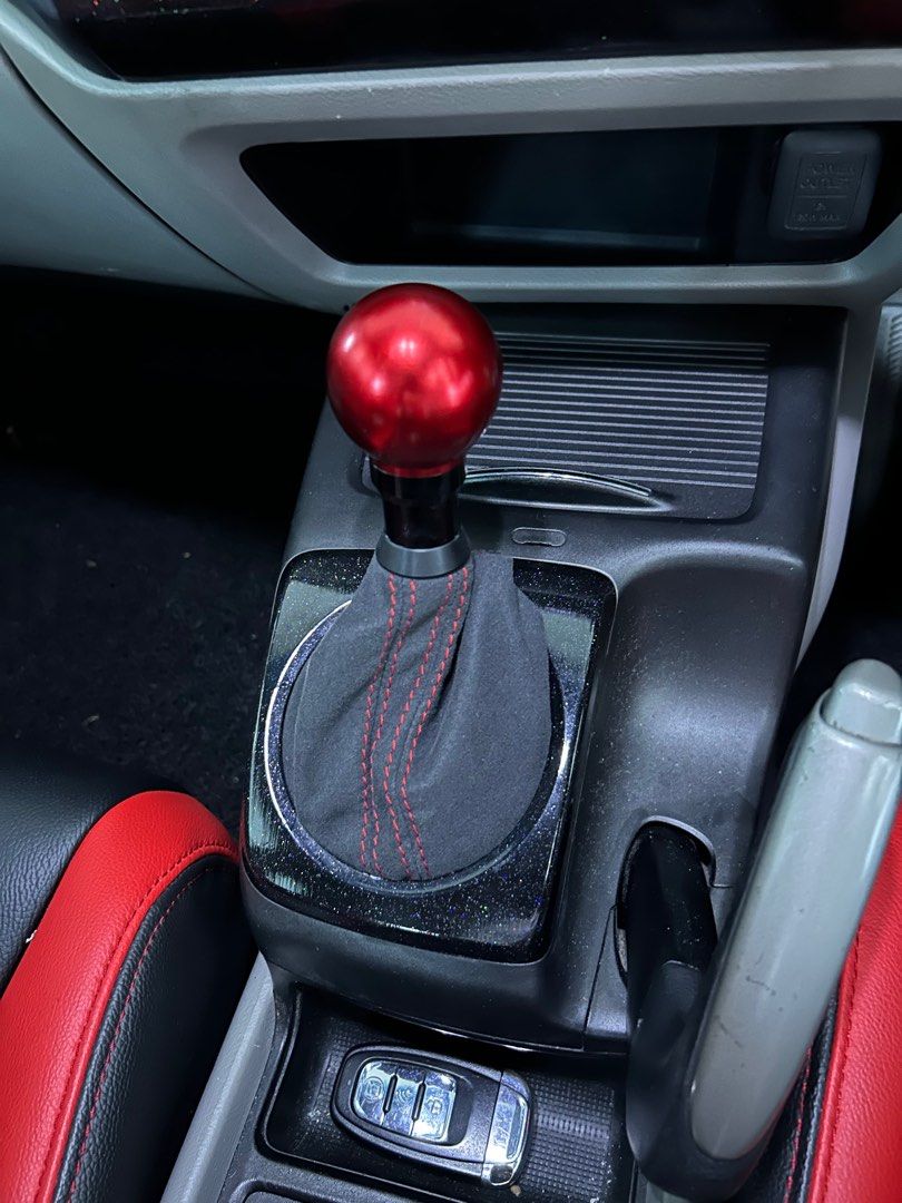 Honda Civic Stream Vezel HRV Shuttle Carbon Fibre Gear Knob Infiniti