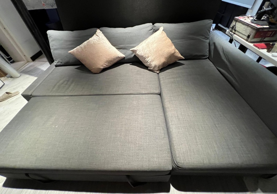 IKEA FRIHETEN / KLAGSHAMN Corner Sofabed (w 6 years warranty approx