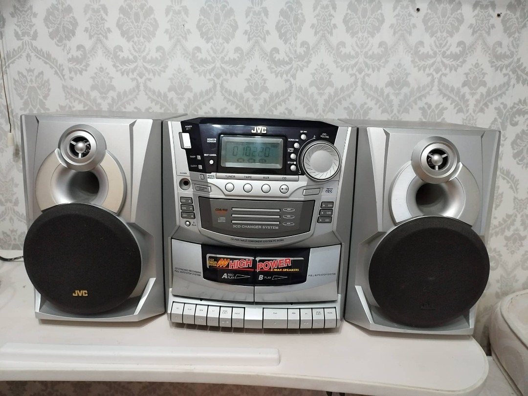 JVC CD Portable Component System, Audio, Portable Music Players on