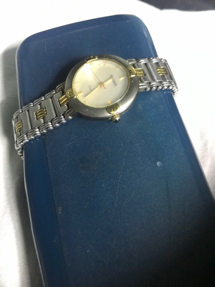 Kaiser quartz authentic (Category: Women's Watches) located in Baguio. Submitted by agozun61 (Listing ID 1257155322, Image 3). Description: quartz authentic good condition.