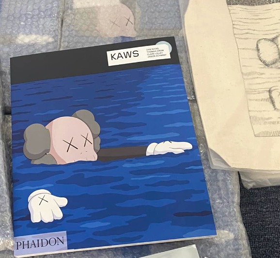 kaws artbook, Hobbies & Toys, Books & Magazines, Fiction & NonFiction