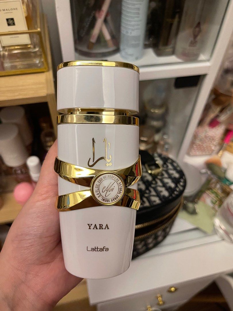 Yara Moi by Lattafa, 3.4 oz Eau De Perfume Spray for Women