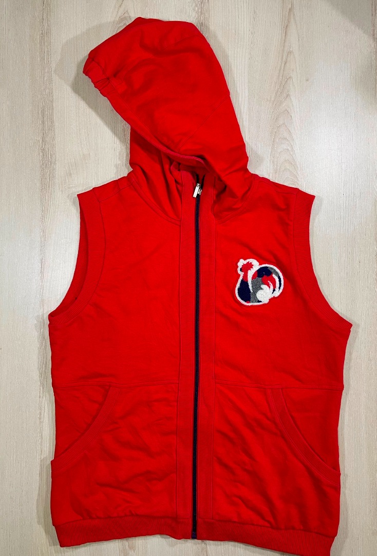 Red sleeveless outlet hoodie youth