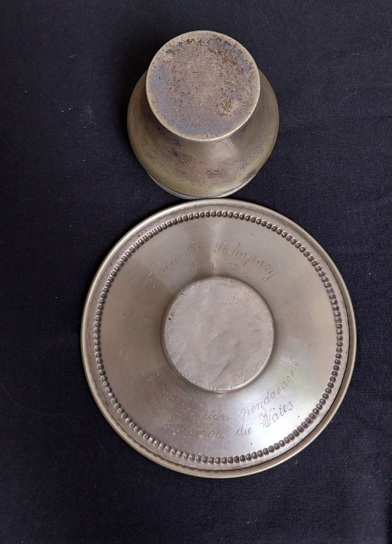 Lepek dan cawan peranakan, Antik, Lainnya di Carousell