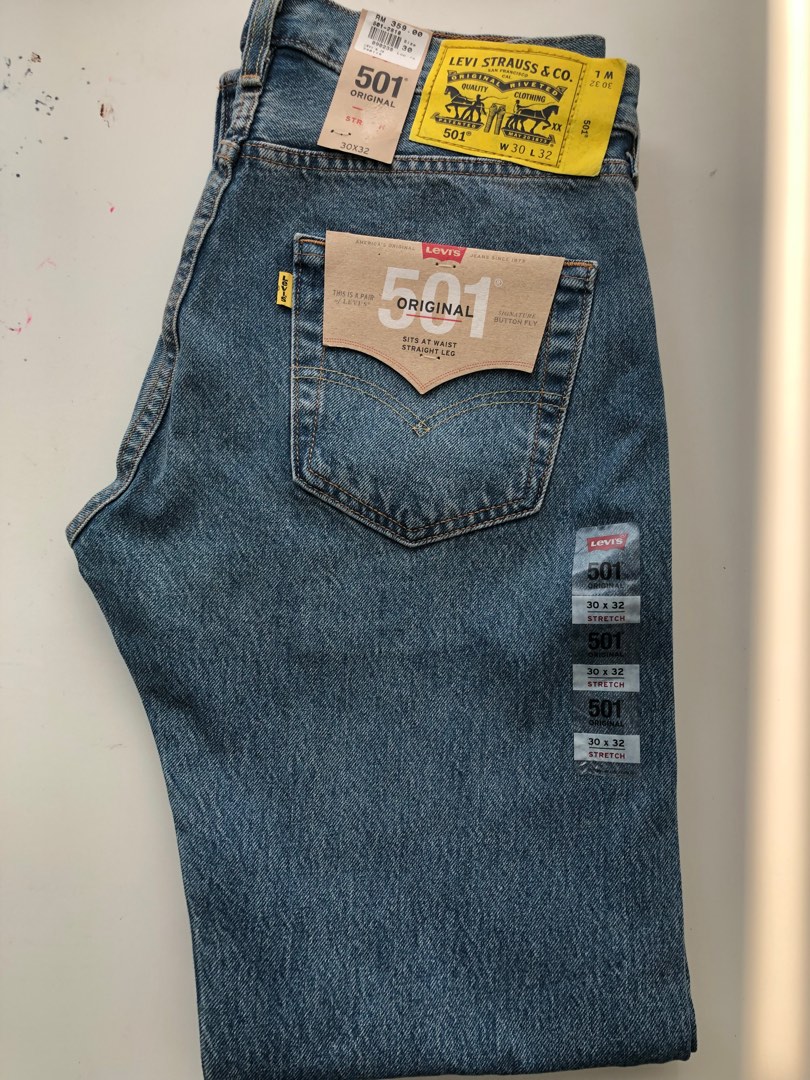 Levis 501 X Snoopy