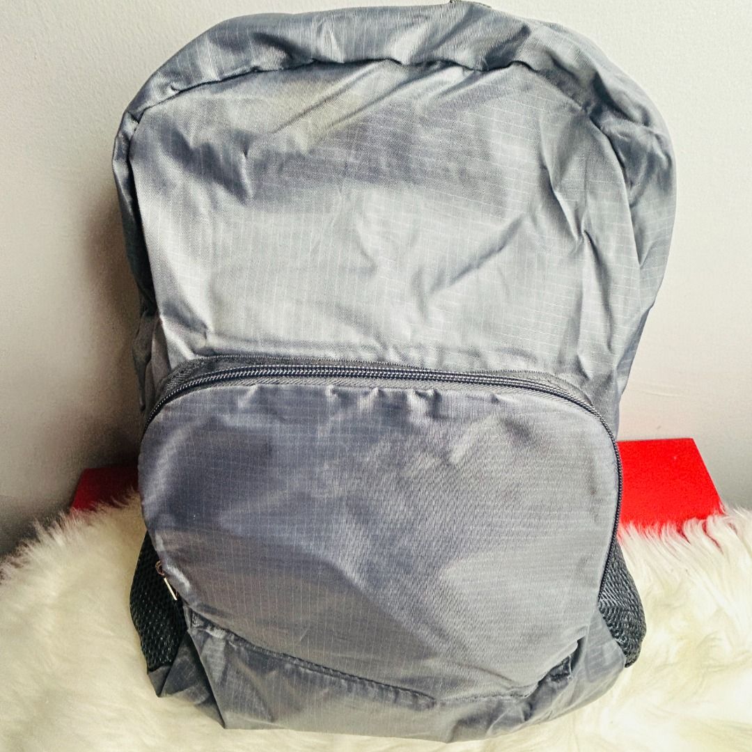Lightweight foldable waterproof online backpack